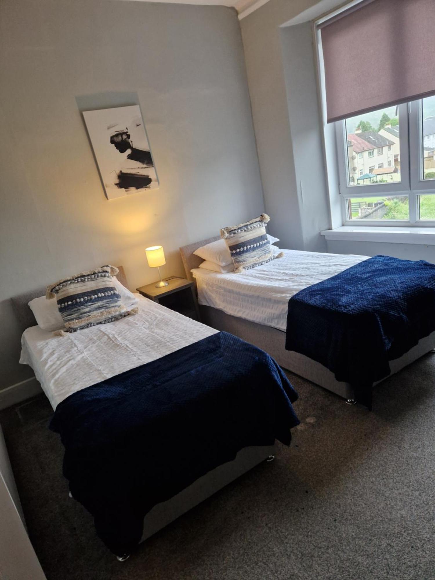 Star Apartment Dumbarton Eksteriør bilde